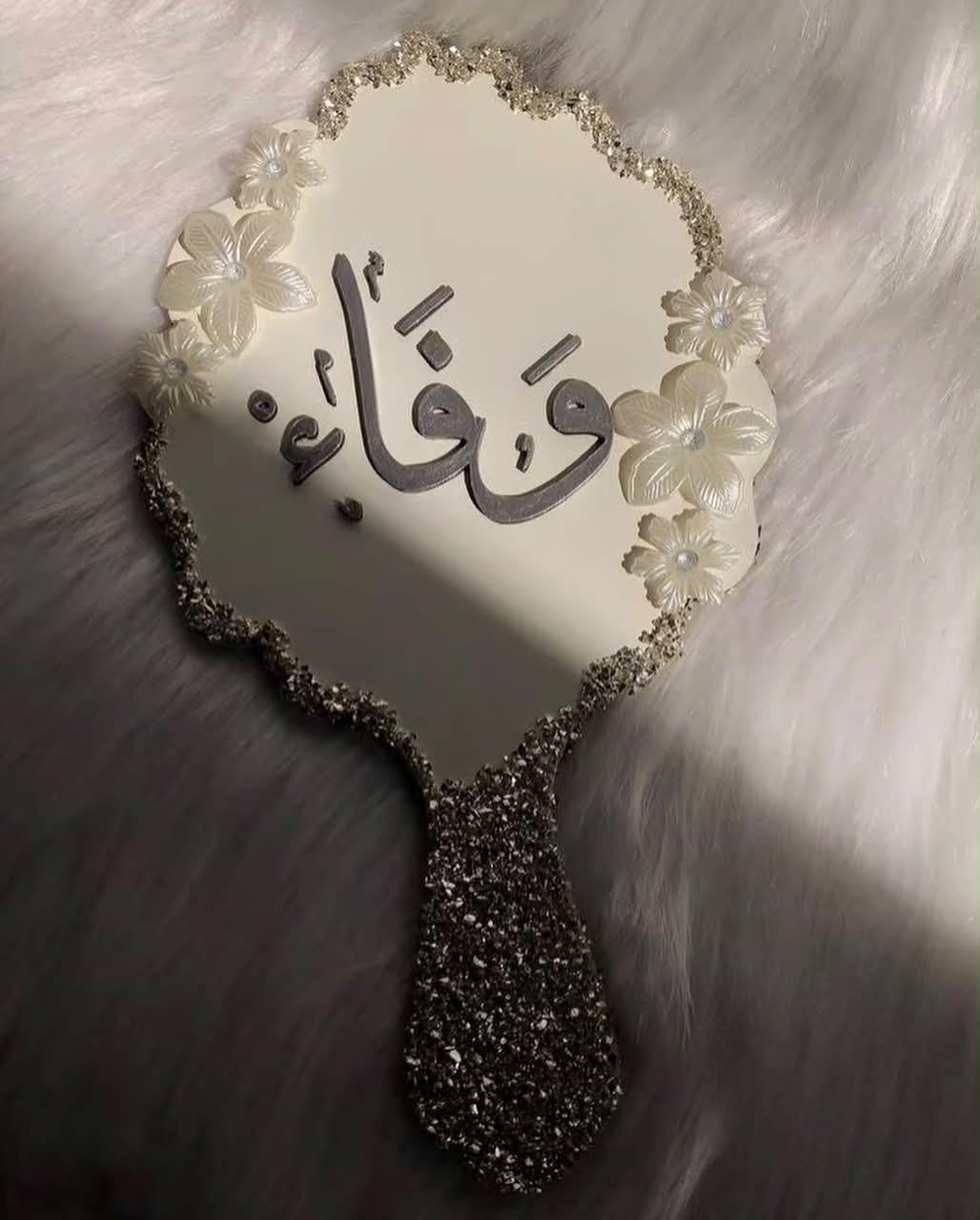 مراية عروسة لؤلؤ هاند ميد فخامة