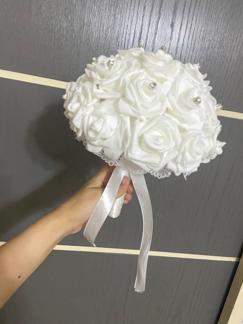بوكيه ورد ساتان كلاسيك